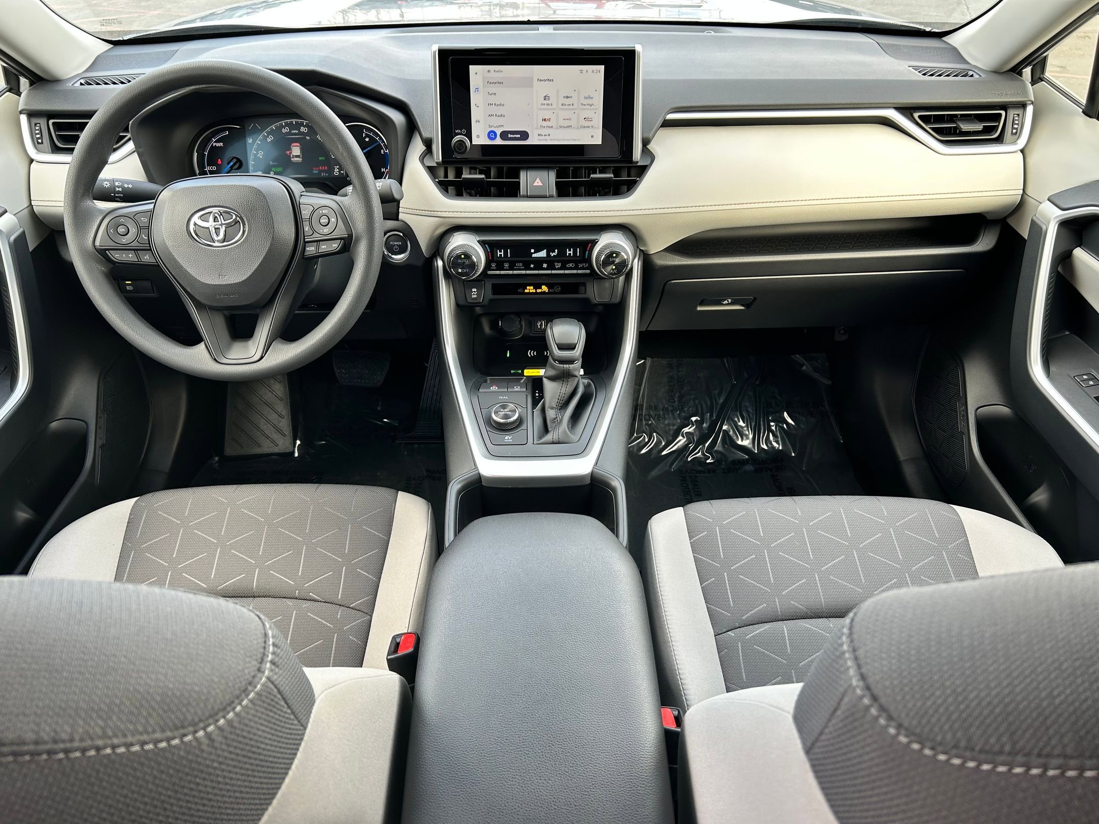 Certified 2025 Toyota RAV4 XLE image 22