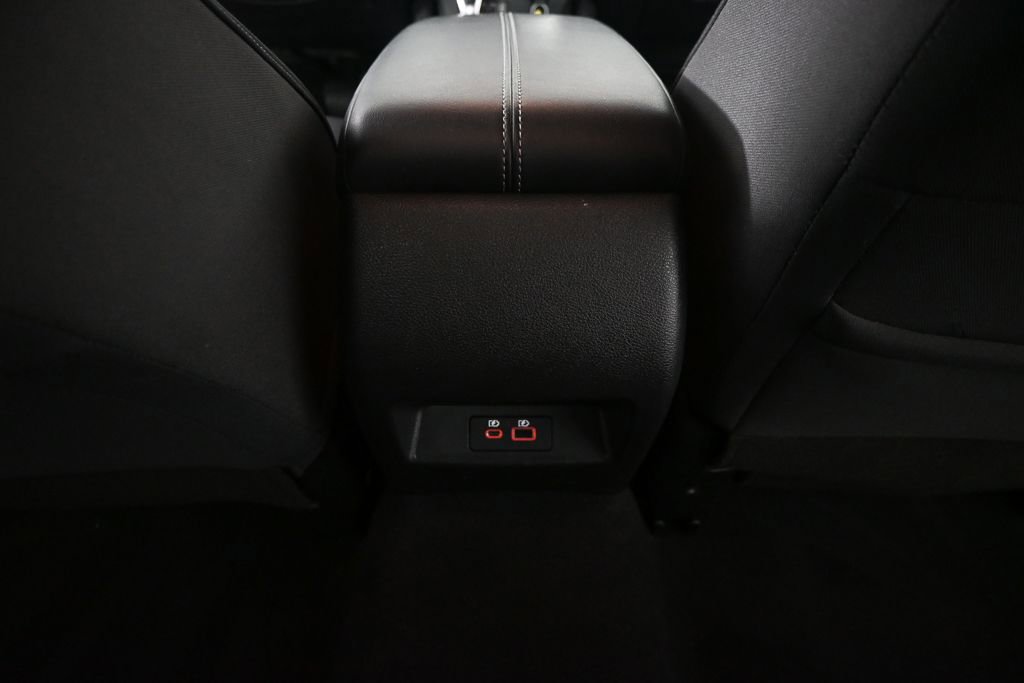 Used 2024 Nissan Altima 2.5 SV image 16