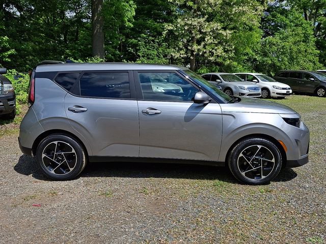 Certified 2023 Kia Soul EX FWD image 7