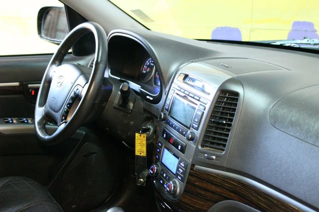 Used 2012 Hyundai Santa Fe Limited image 10