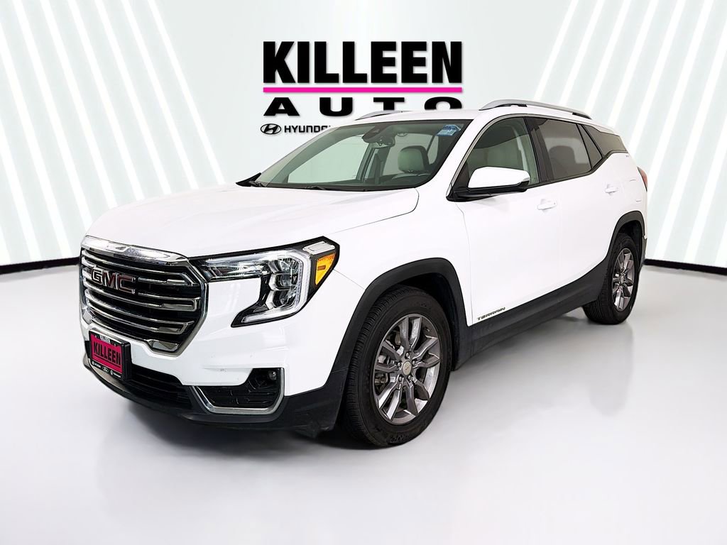 Used 2024 GMC Terrain SLT image 3