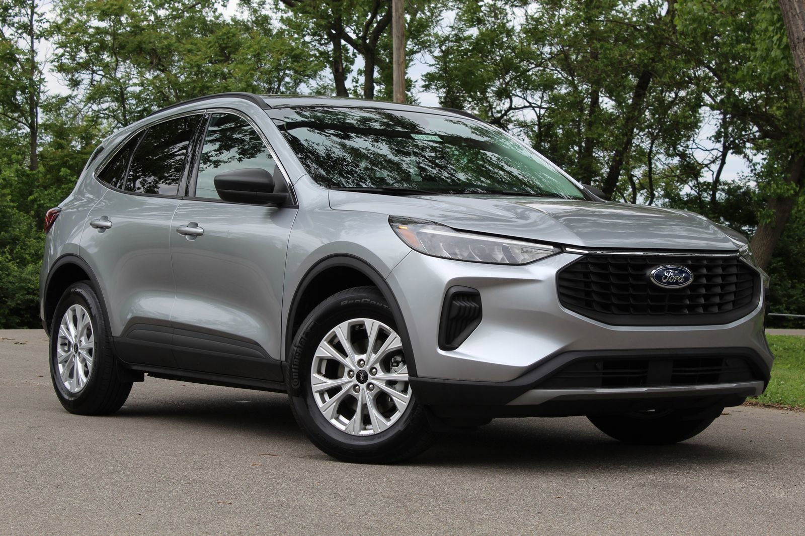 Used 2024 Ford Escape Active w/ Tech Pack #1 AWD/4WD image 1