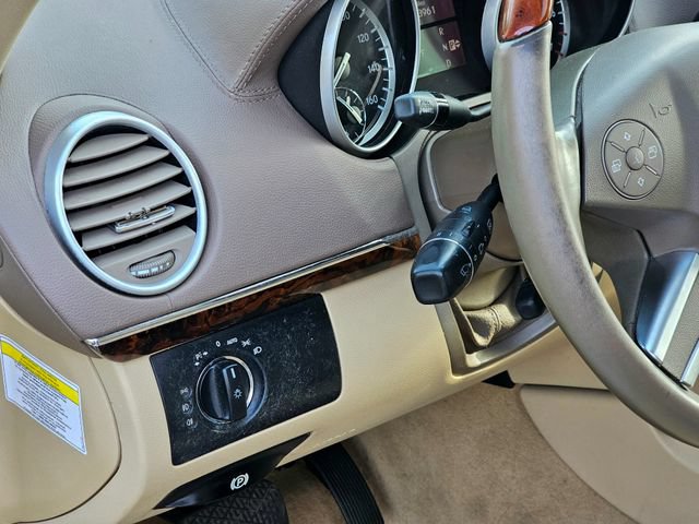 Used 2010 Mercedes-Benz GL 450 4MATIC image 16