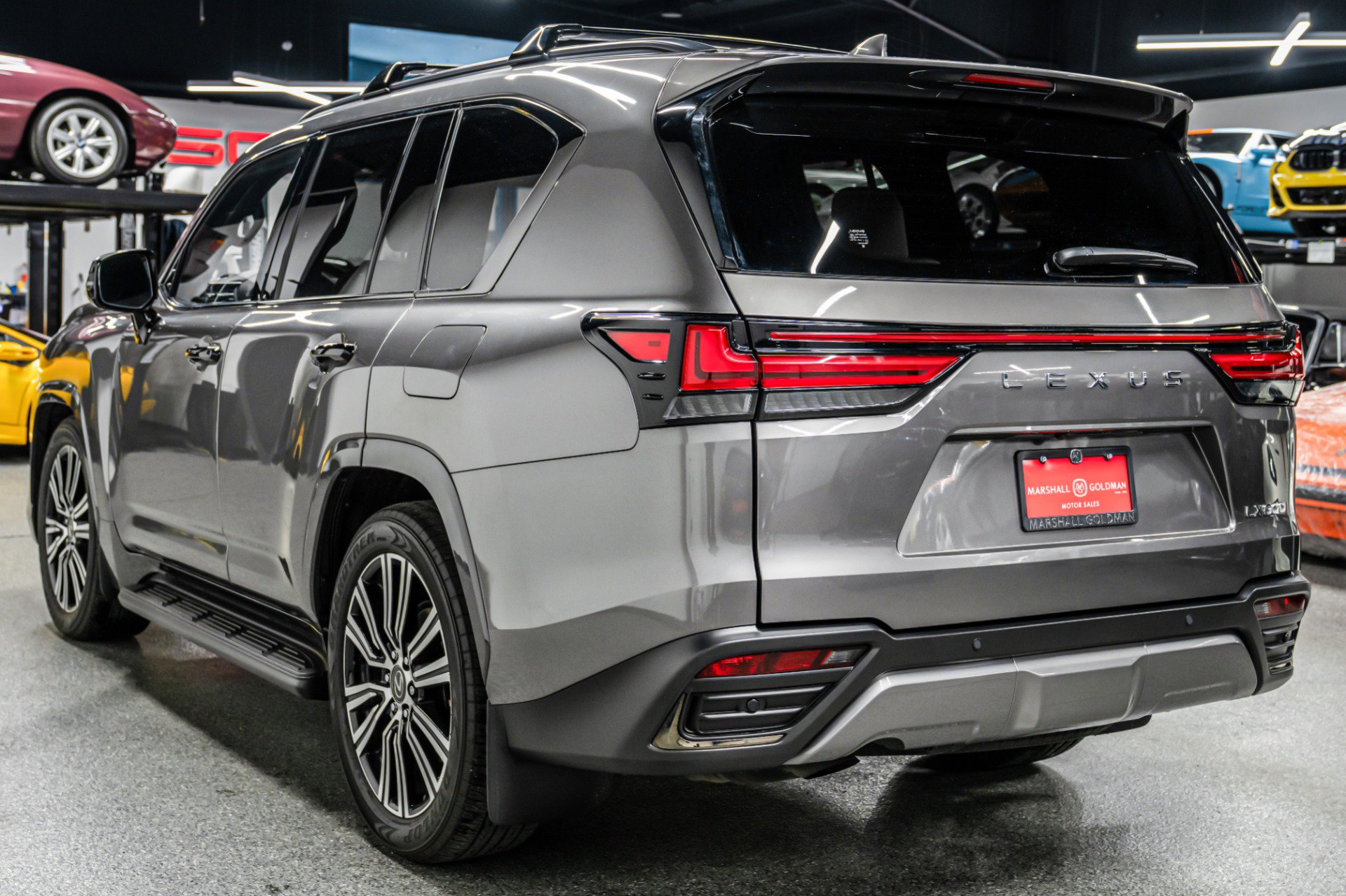 Used 2024 Lexus LX 600 4WD w/ Appearance Package image 6