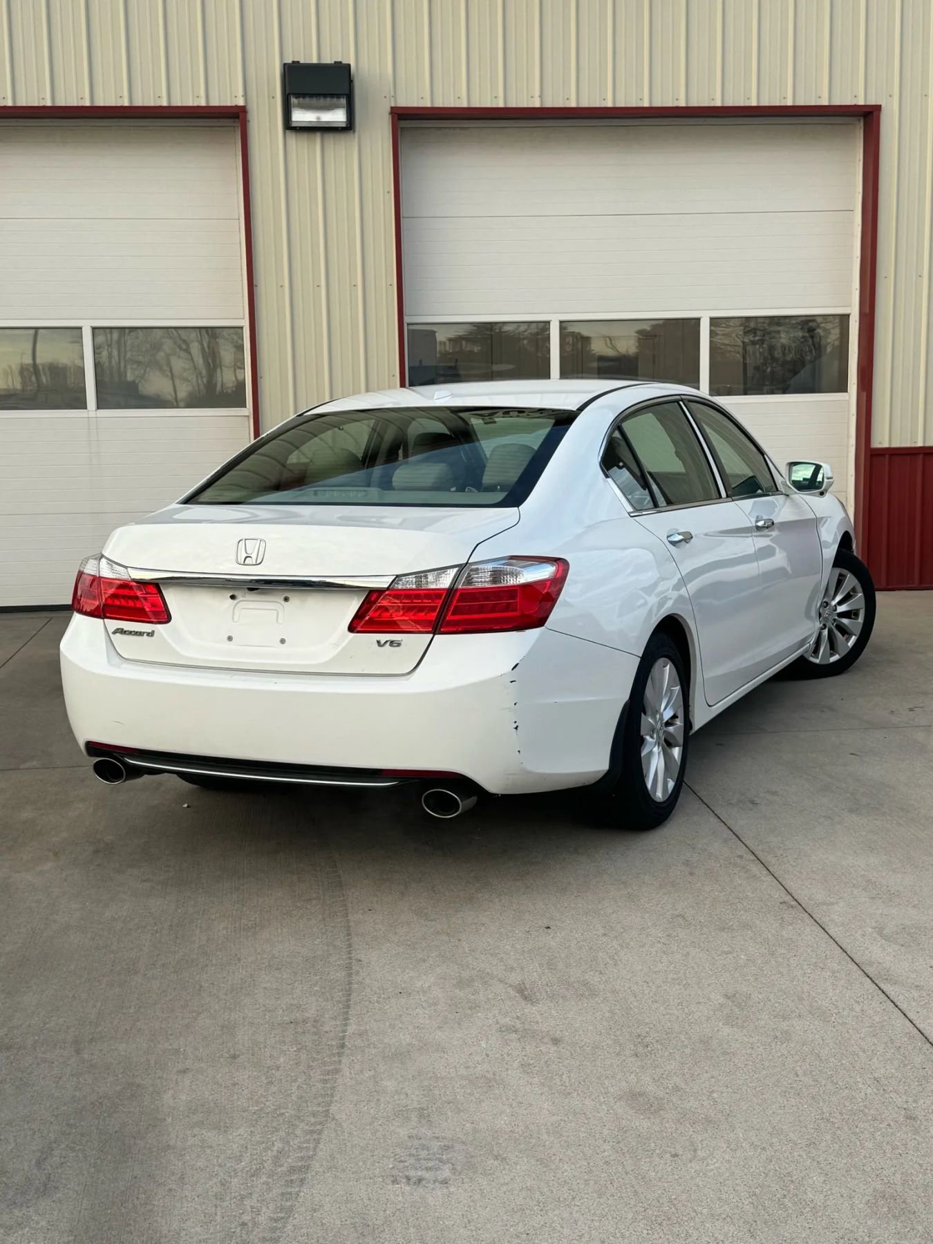 Used 2013 Honda Accord EX-L image 17