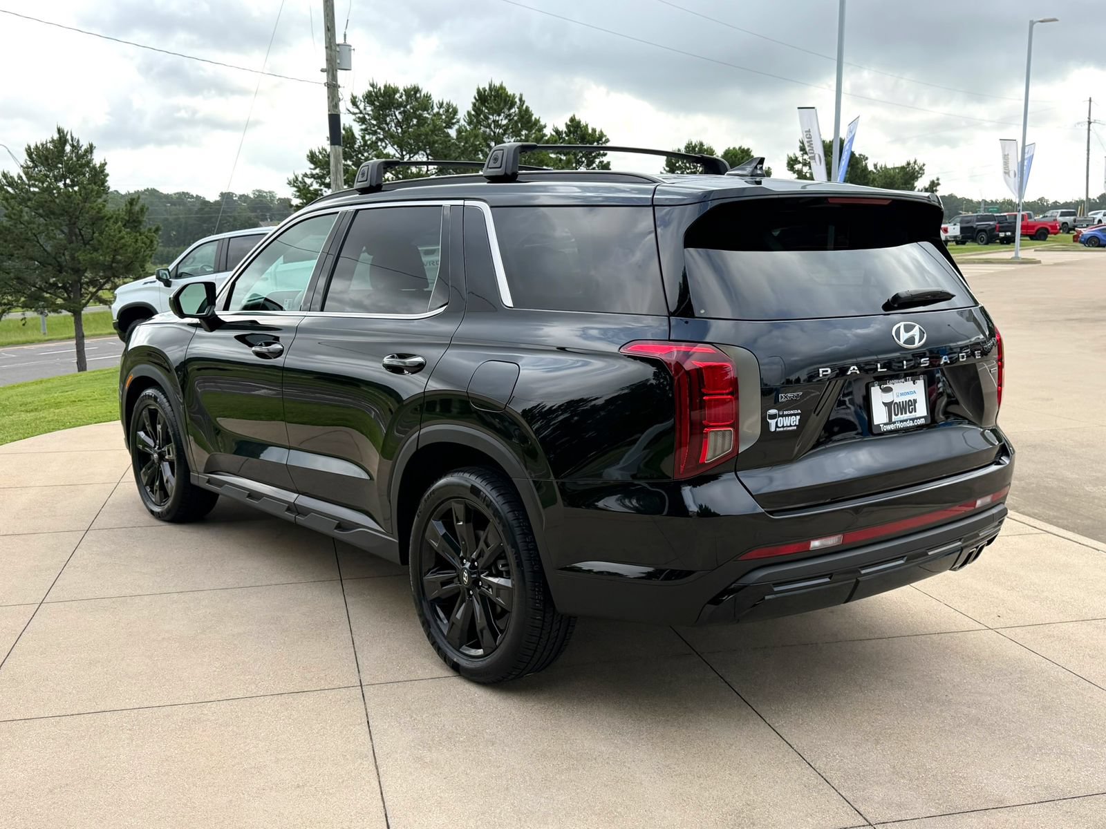 Used 2025 Hyundai Palisade XRT AWD/4WD image 4