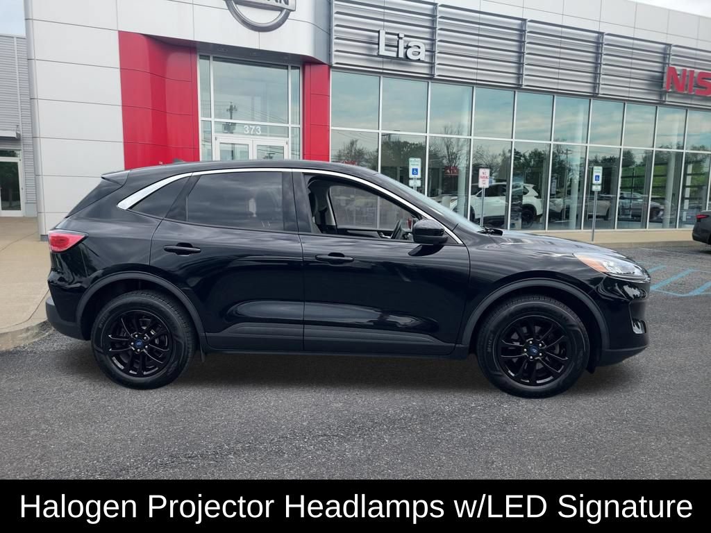 Used 2021 Ford Escape SE w/ Convenience Package AWD/4WD image 16