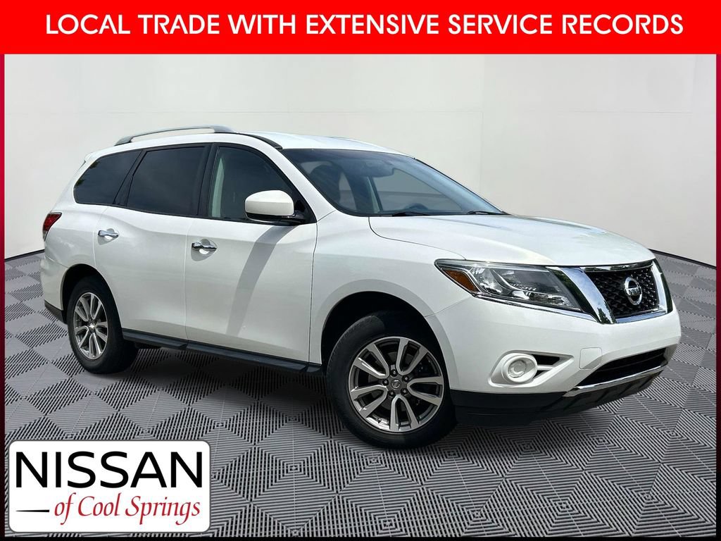 Used 2014 Nissan Pathfinder SV