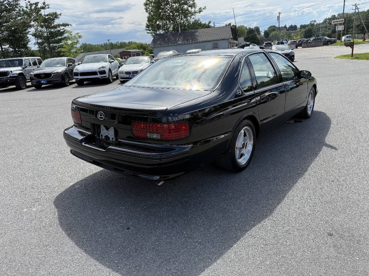 Used 1996 Chevrolet Impala SS RWD image 7