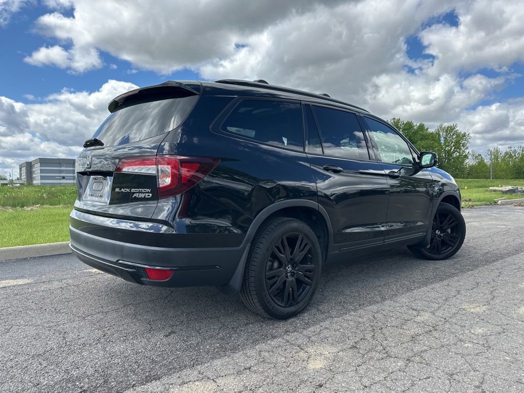 Used 2021 Honda Pilot Black Edition image 13