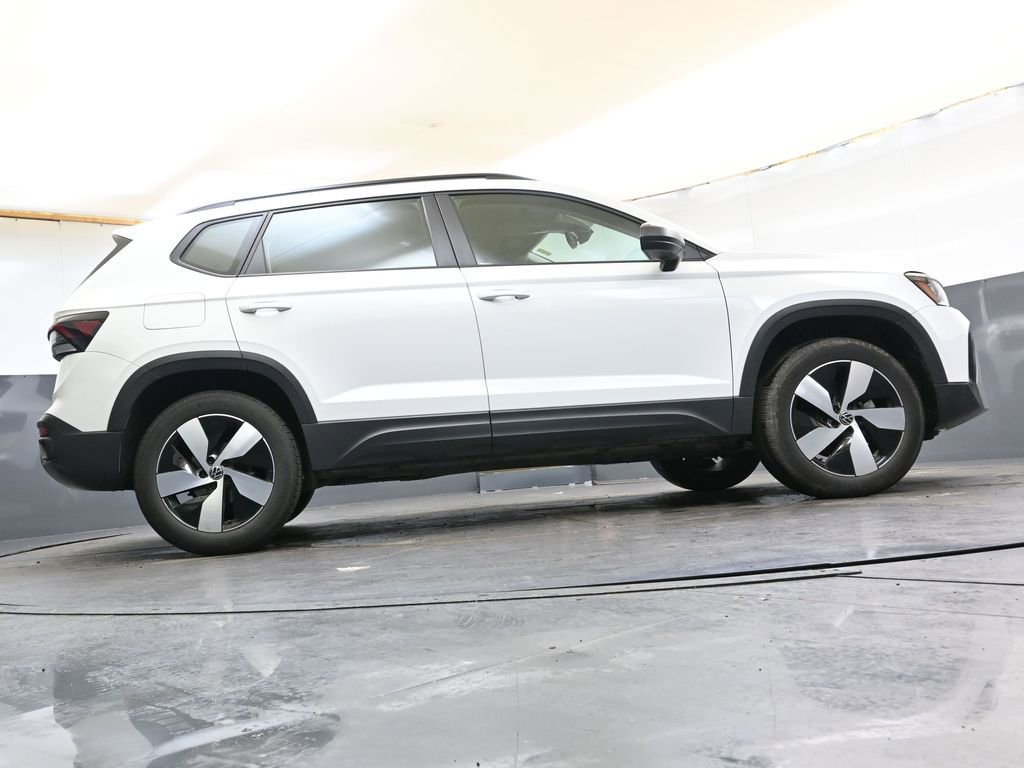 Used 2025 Volkswagen Taos S image 43