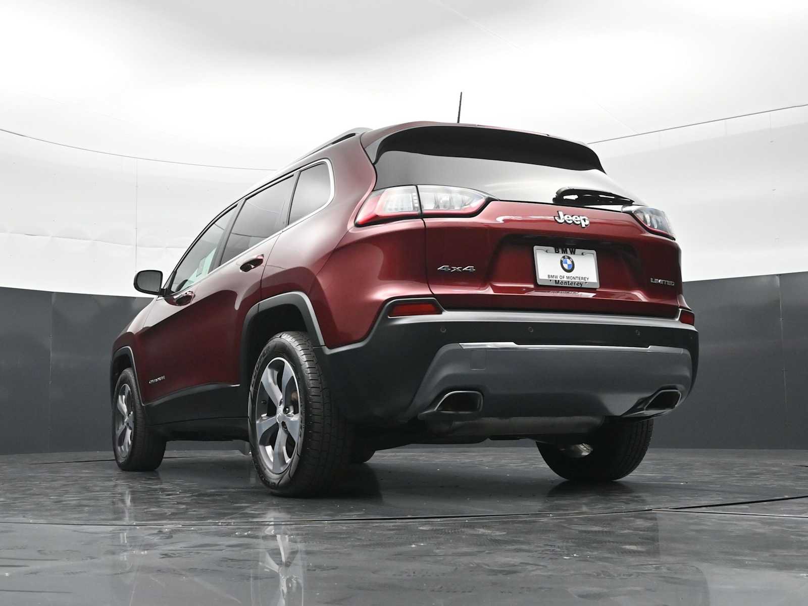 Used 2020 Jeep Cherokee Limited AWD/4WD image 31