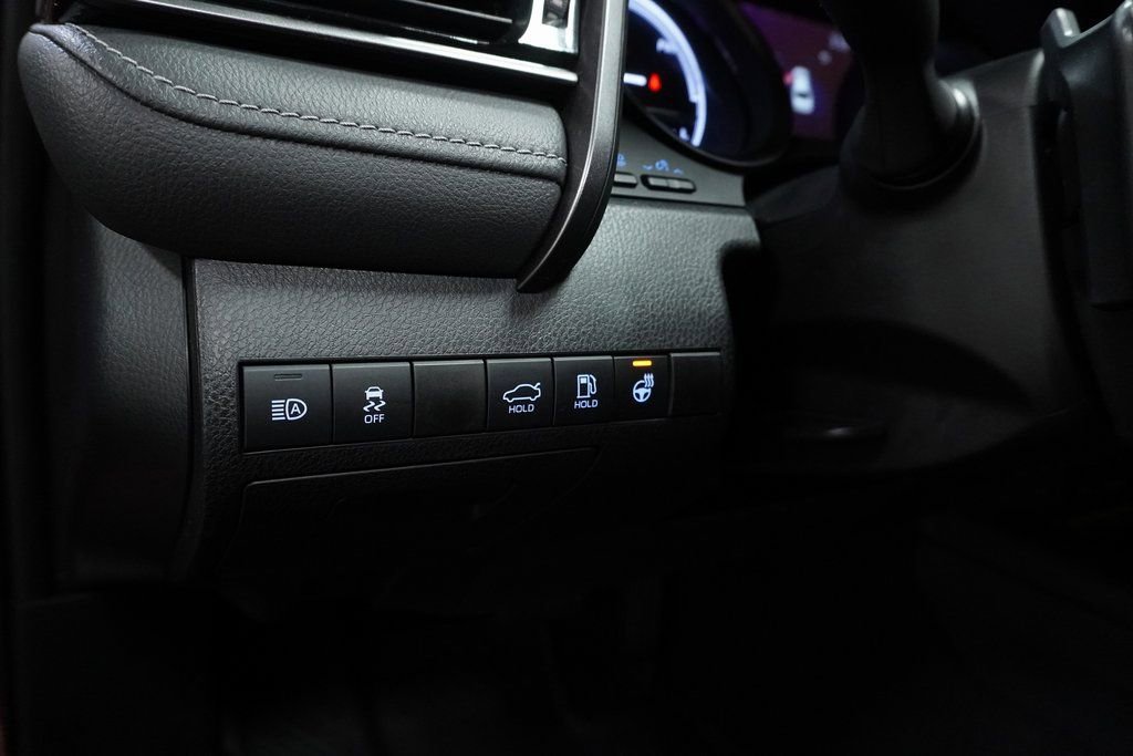 Used 2021 Toyota Camry XSE image 20