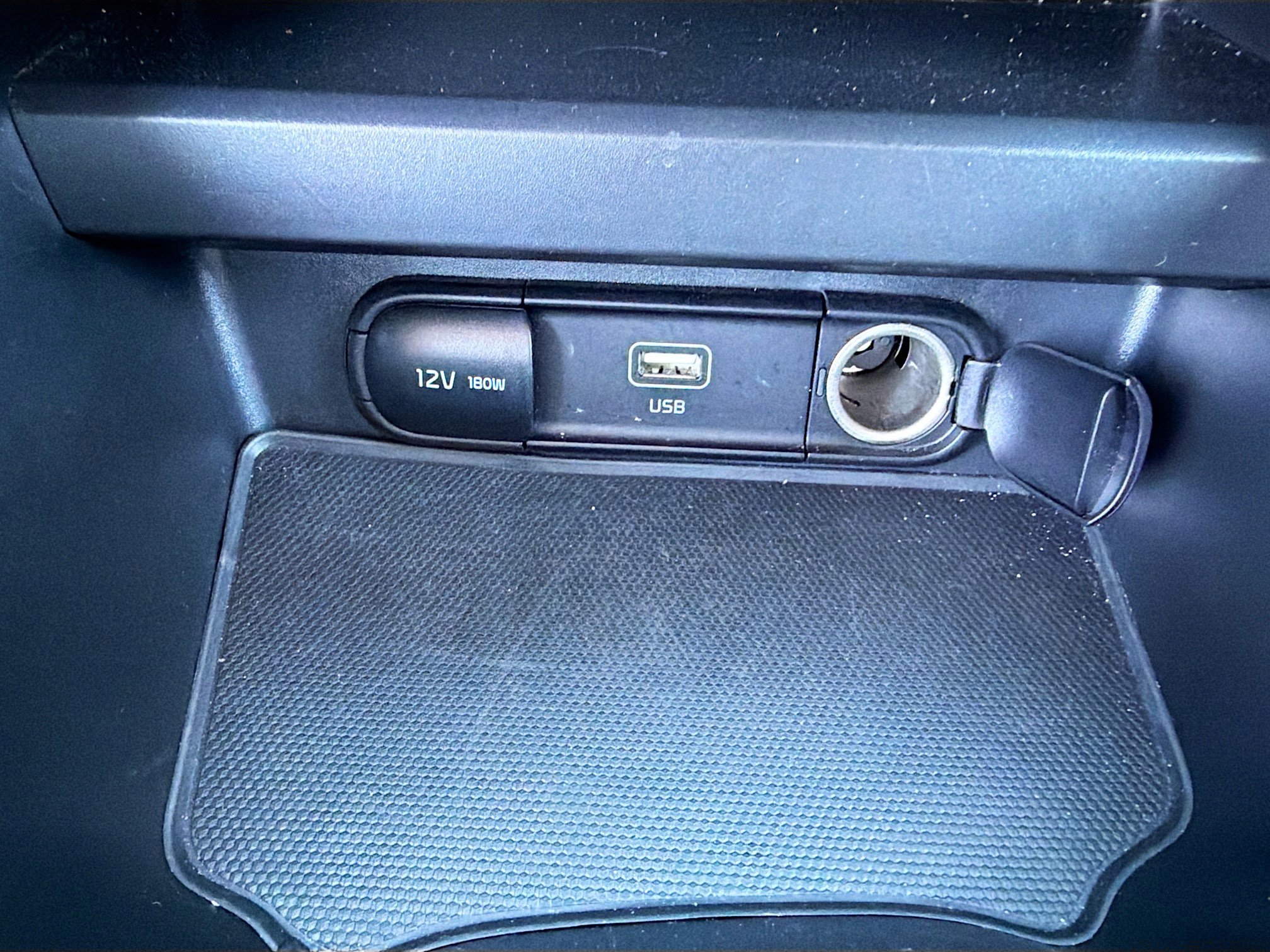 Used 2024 Kia Soul LX w/ Option Group 015 image 28