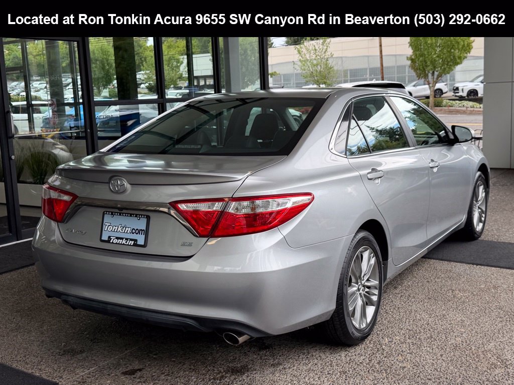 Used 2016 Toyota Camry SE FWD image 7