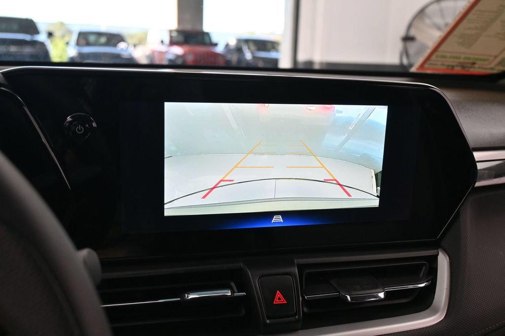 Used 2026 Chevrolet TrailBlazer LS FWD image 18