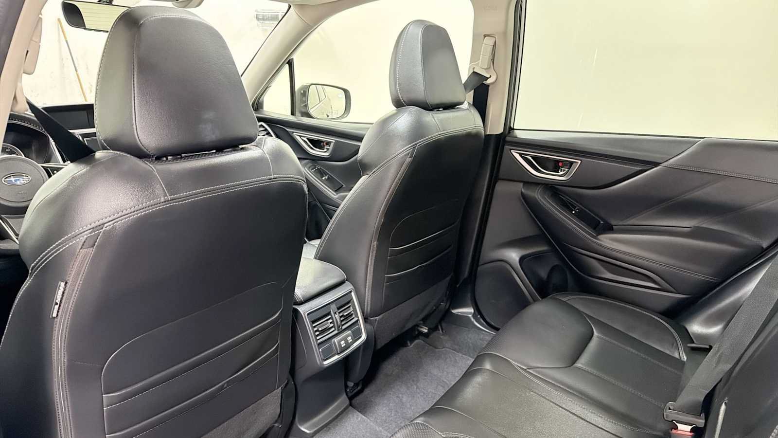 Used 2019 Subaru Forester Limited AWD/4WD image 26
