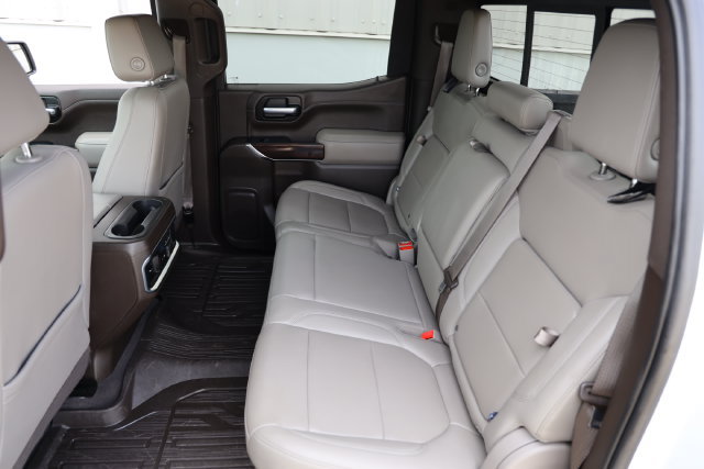 Used 2020 GMC Sierra 1500 SLT RWD image 13