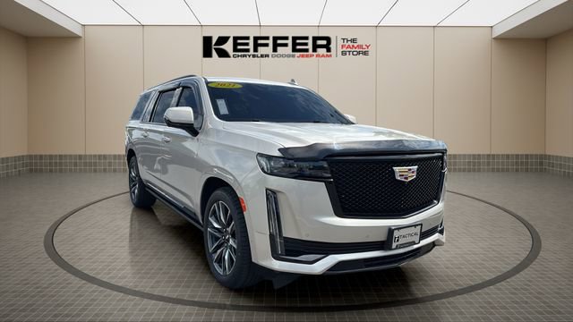 Used 2021 Cadillac Escalade ESV Sport Platinum RWD image 8