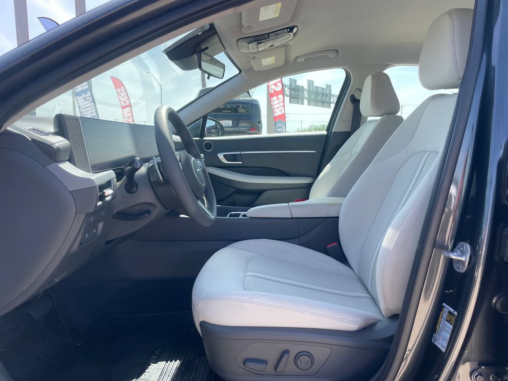 Used 2024 Hyundai Sonata SEL FWD image 23