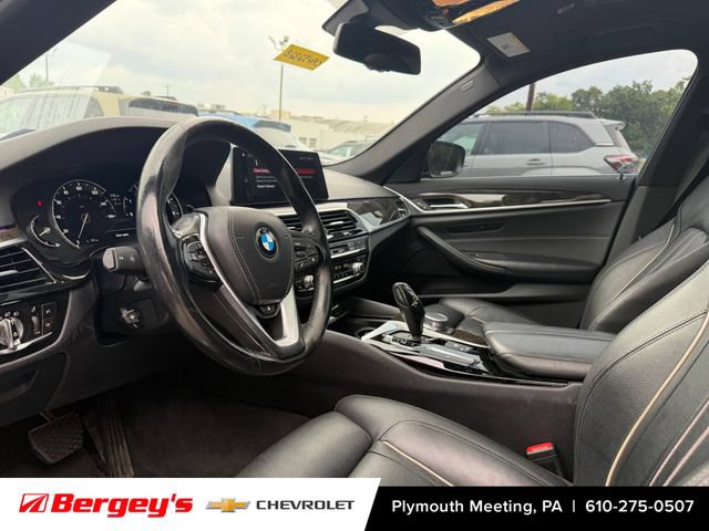 Used 2017 BMW 530i xDrive AWD/4WD image 9