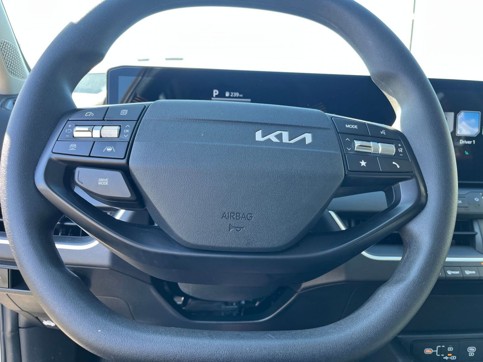 Used 2025 Kia K4 FWD image 29
