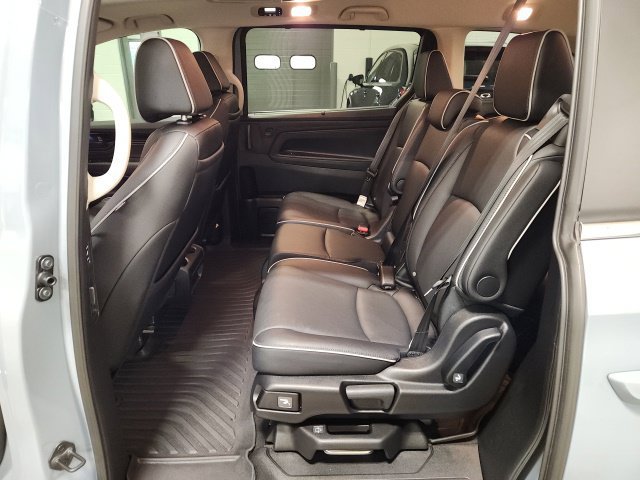 Certified 2025 Honda Odyssey Touring image 24