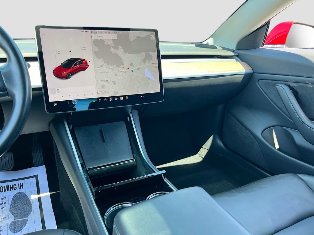 Used 2018 Tesla Model 3 Long Range RWD image 22