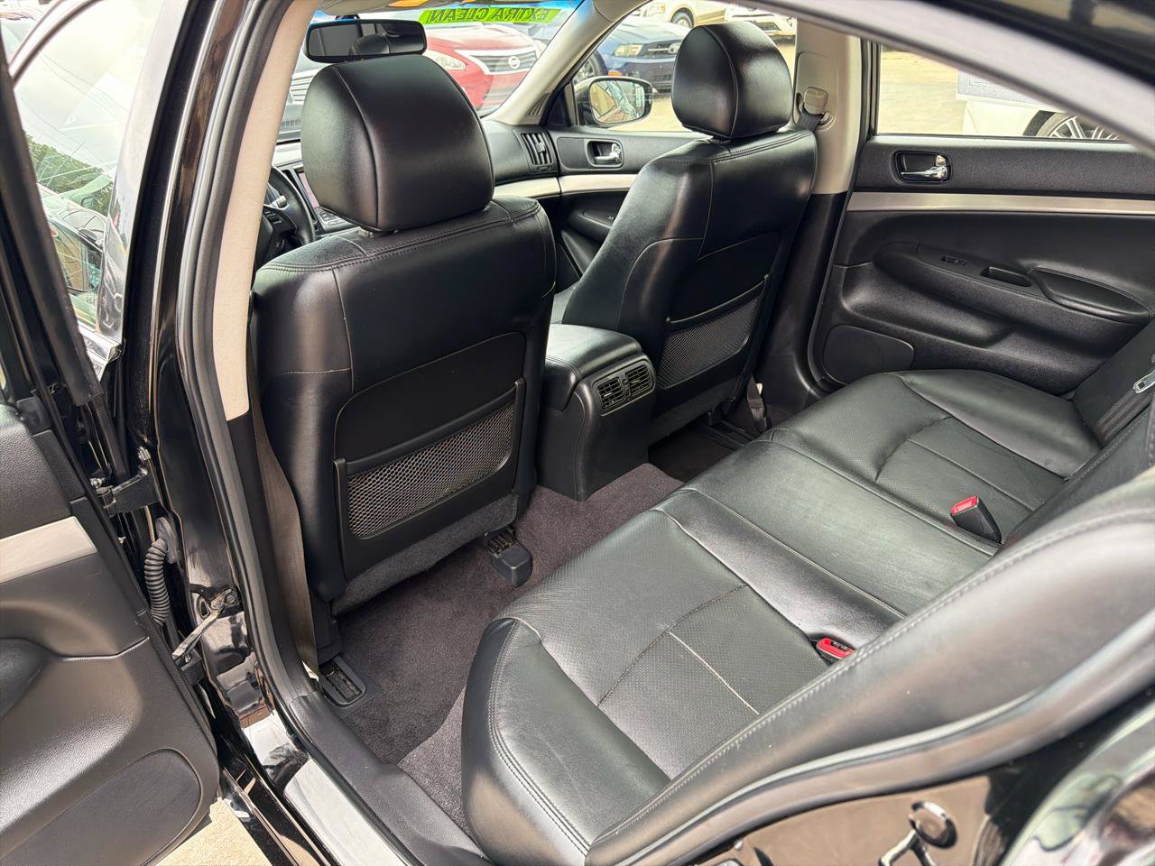 Used 2015 INFINITI Q40 AWD w/ Navigation Package image 29