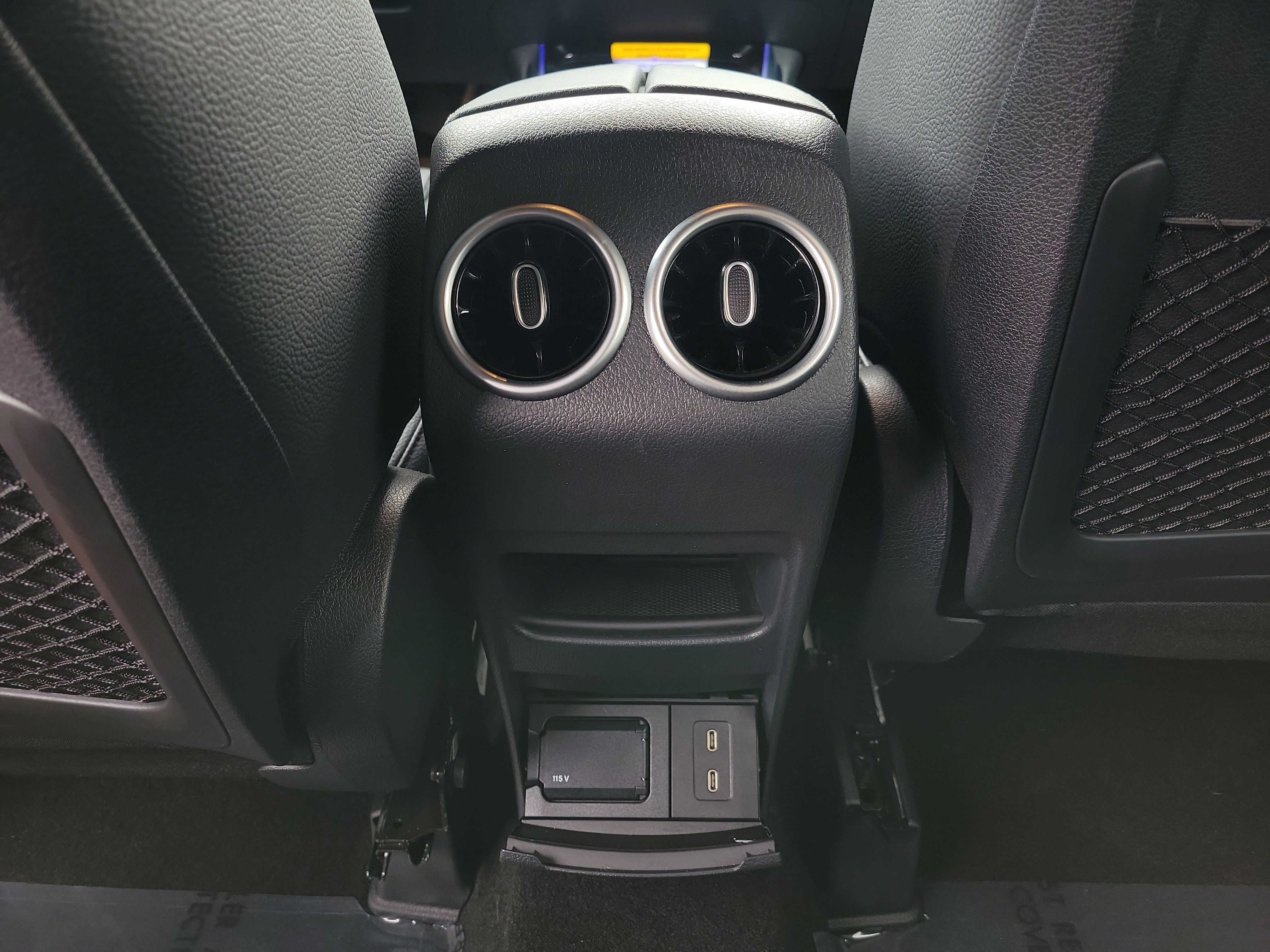 Certified 2025 Mercedes-Benz GLB 250 image 13