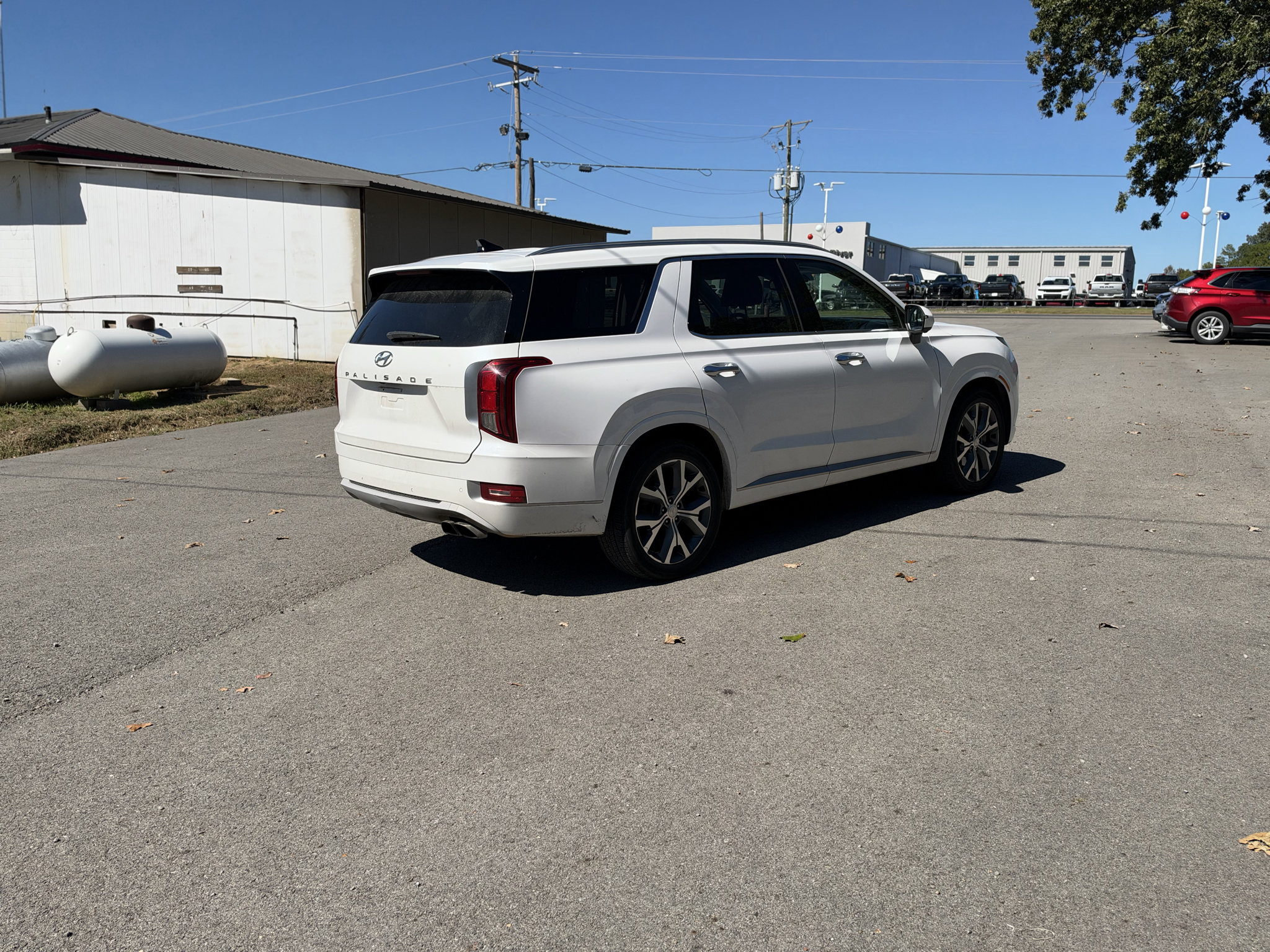 Used 2021 Hyundai Palisade Limited FWD image 3