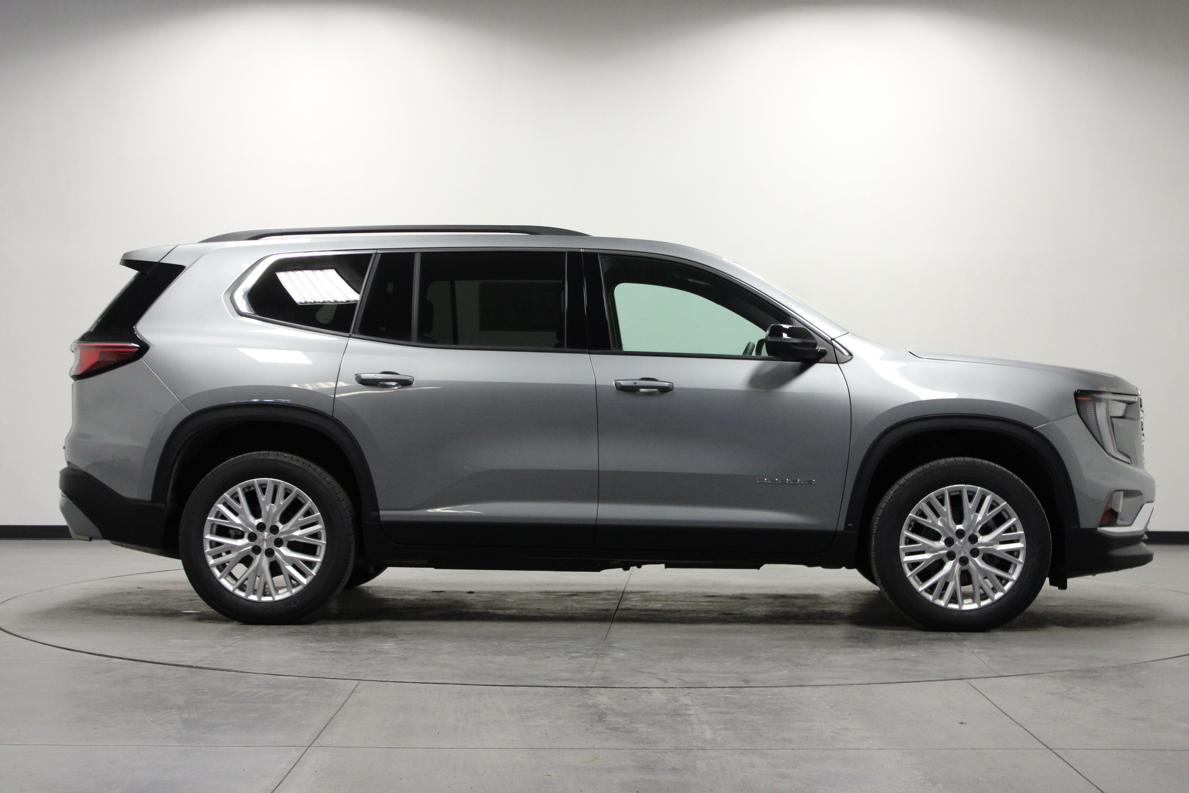 New 2025 GMC Acadia Elevation w/ Elevation Premium Package FWD image 3