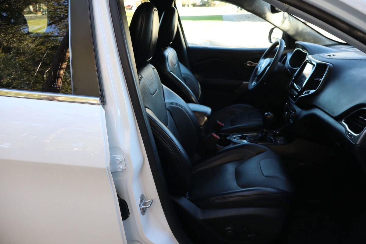 Used 2022 Jeep Cherokee Limited image 22