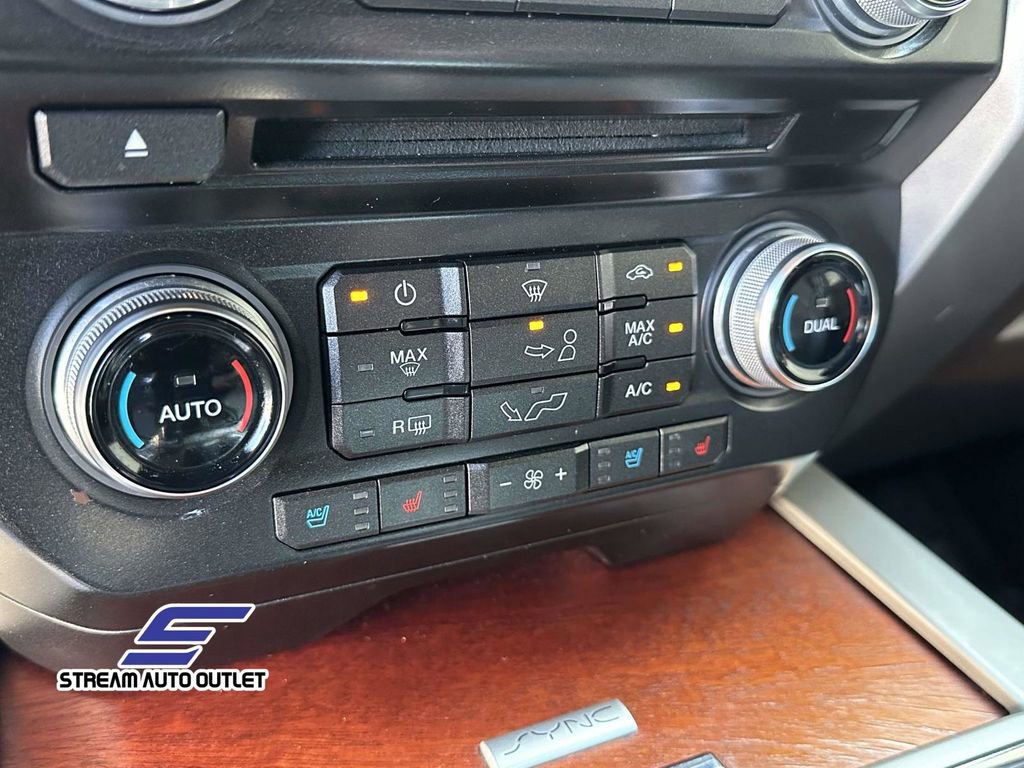 Used 2016 Ford F150 King Ranch w/ Equipment Group 601A Luxury image 31