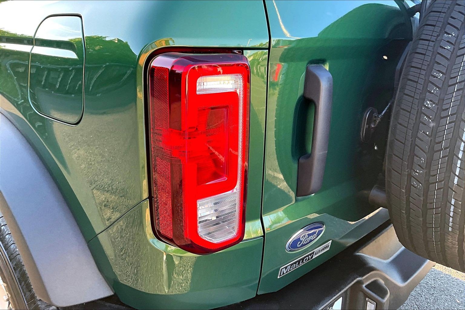 Used 2022 Ford Bronco 2-Door AWD/4WD image 26