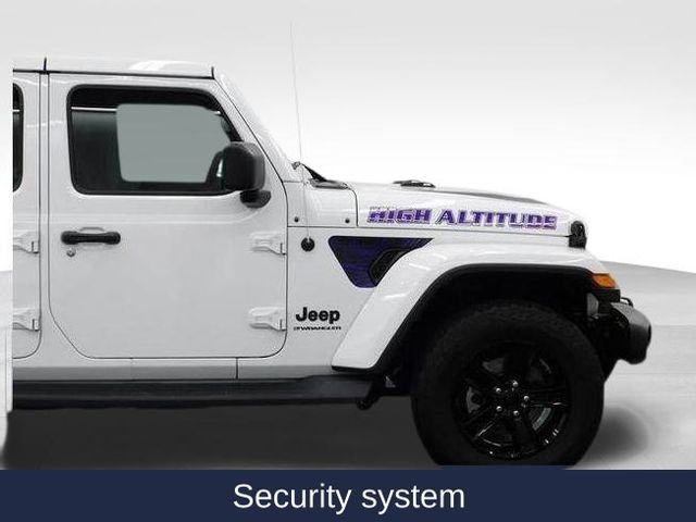 Used 2023 Jeep Wrangler Altitude image 24