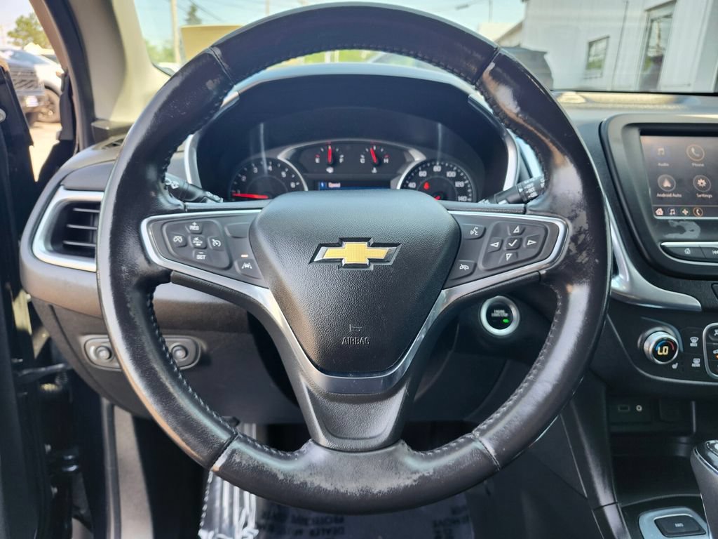 Used 2020 Chevrolet Equinox LT w/ Driver Convenience Package AWD/4WD image 26