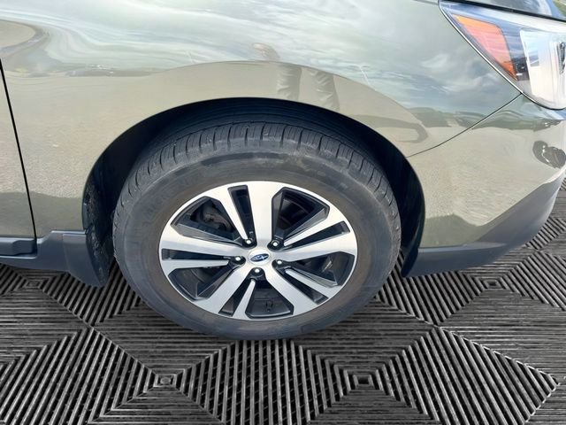 Used 2018 Subaru Outback 2.5i Limited w/ Popular Package #2 AWD/4WD image 10