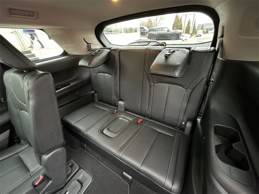 Certified 2023 INFINITI QX60 Luxe w/ Cargo Package image 24