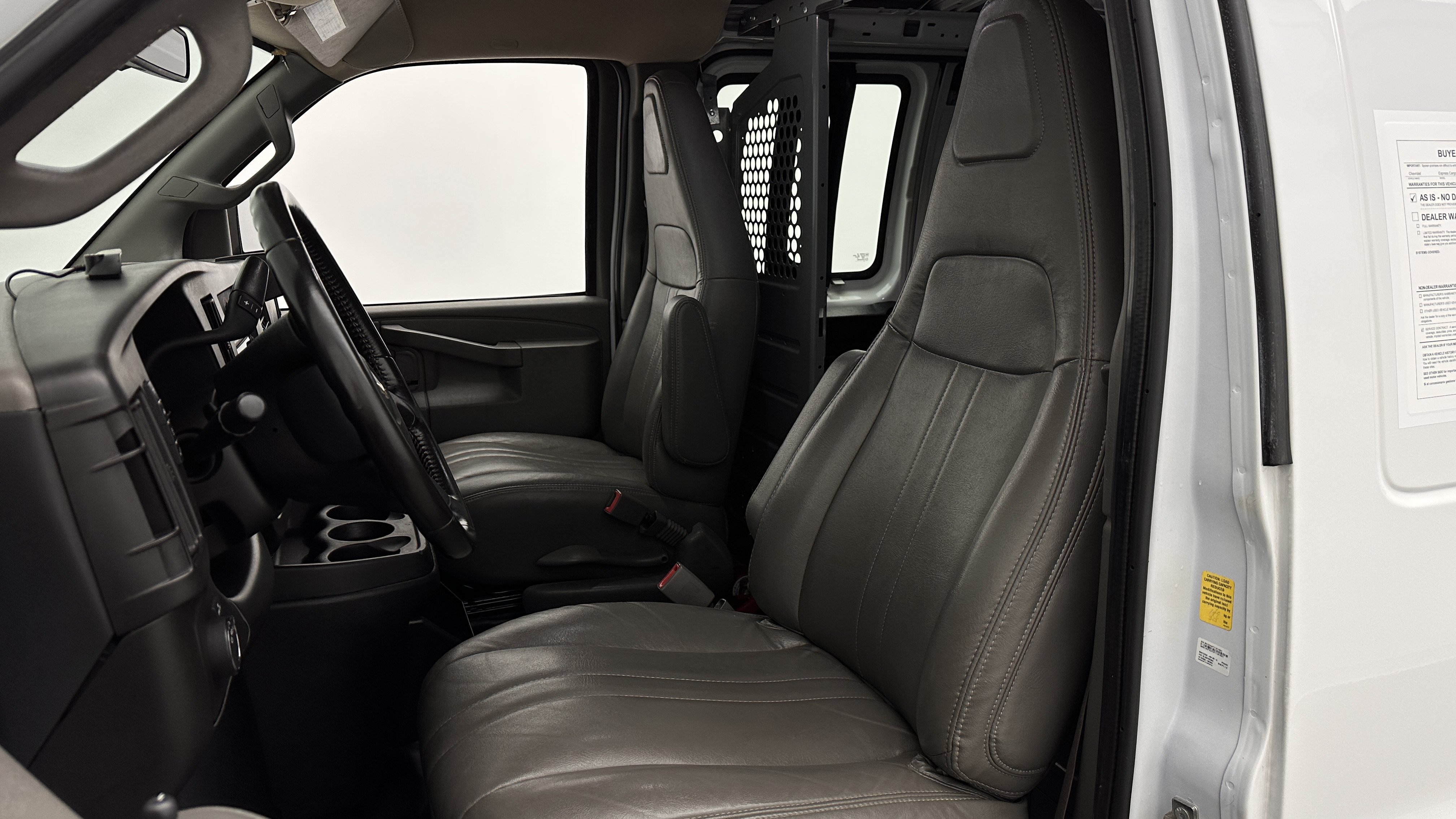Used 2022 Chevrolet Express 2500 w/ Driver Convenience Package RWD image 12