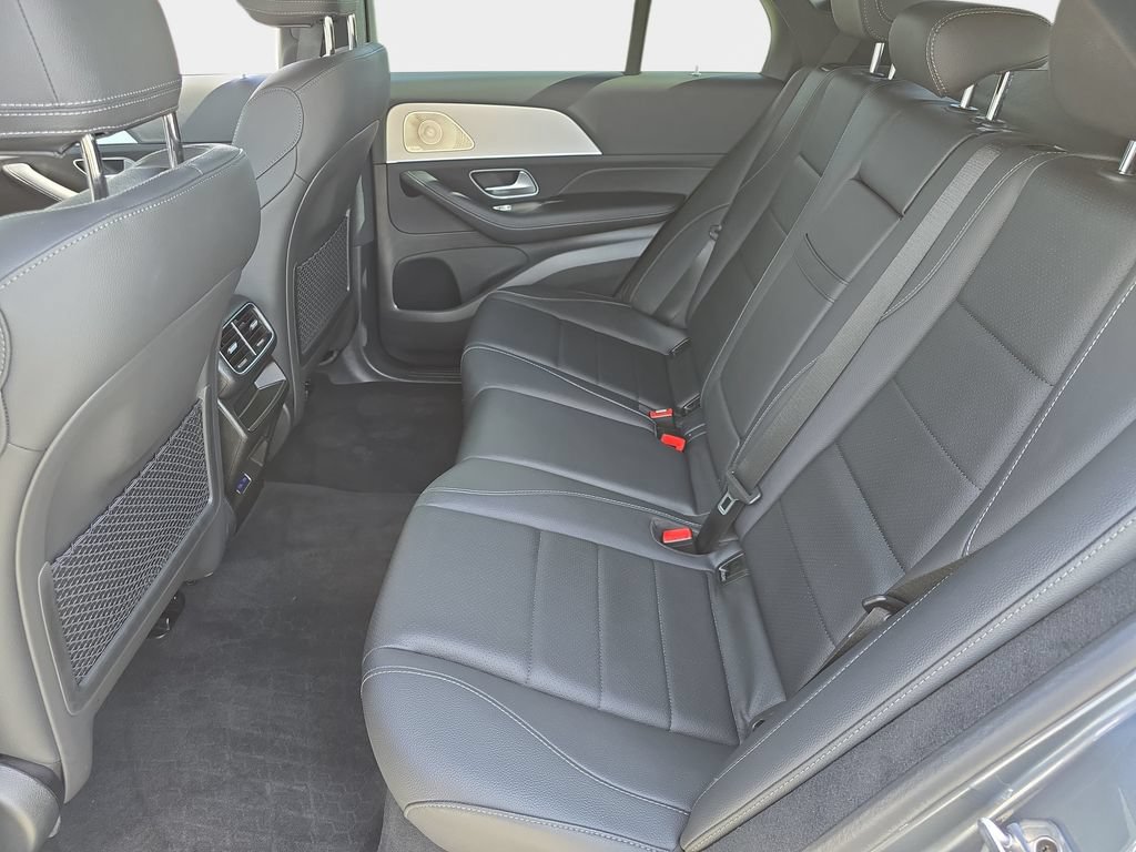 Used 2025 Mercedes-Benz GLE 450e 4MATIC image 17