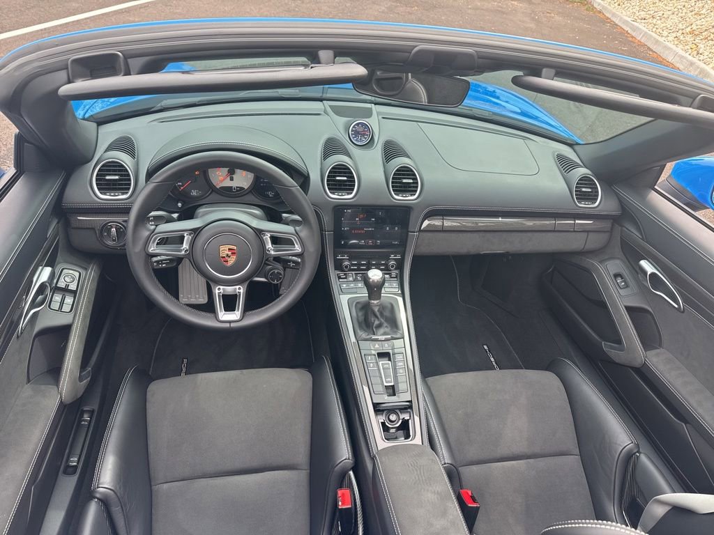 Used 2025 Porsche 718 Boxster GTS RWD image 20