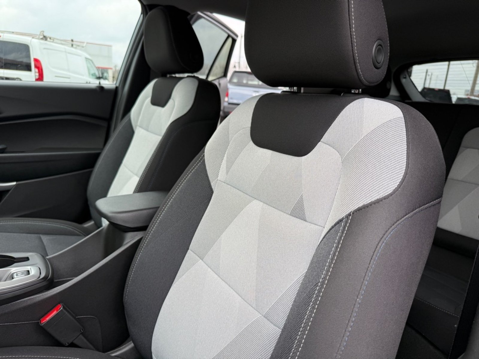 Used 2026 Chevrolet Trax LS w/ Driver Confidence Package FWD image 26