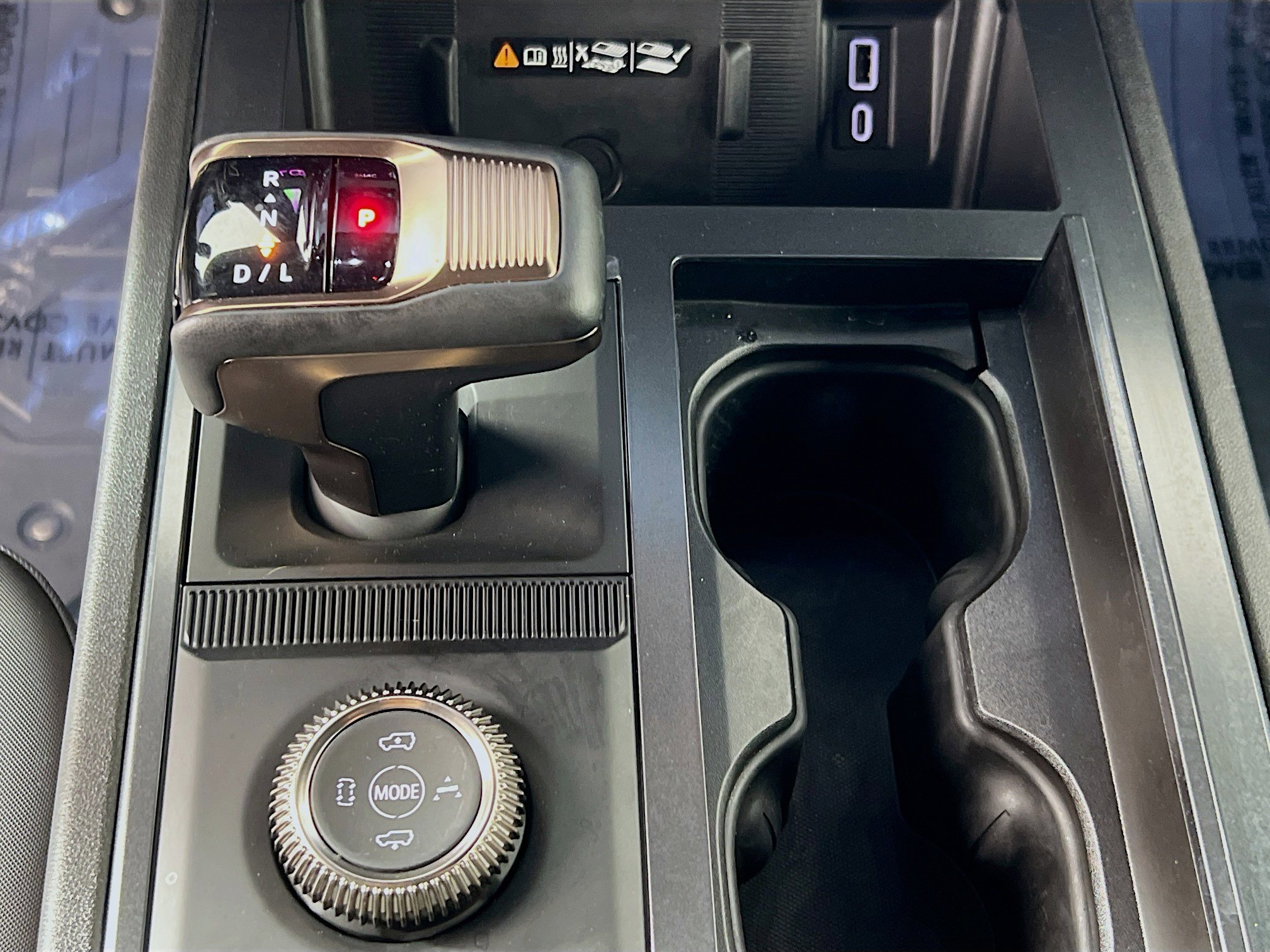 Used 2024 GMC Hummer EV 2X w/ LPO, Illumination Package image 17