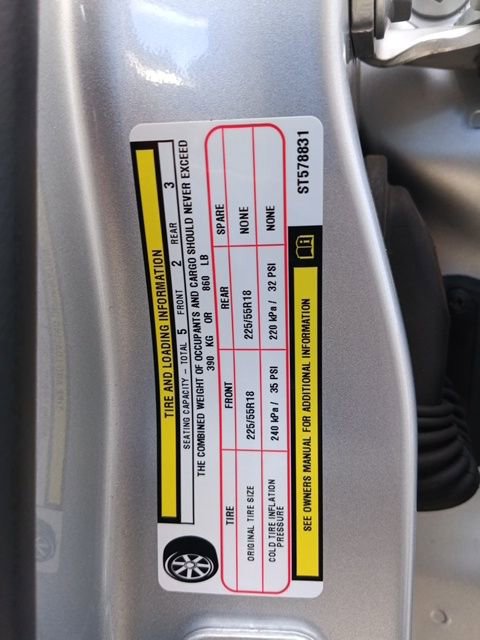 Used 2025 Jeep Compass Limited AWD/4WD image 17