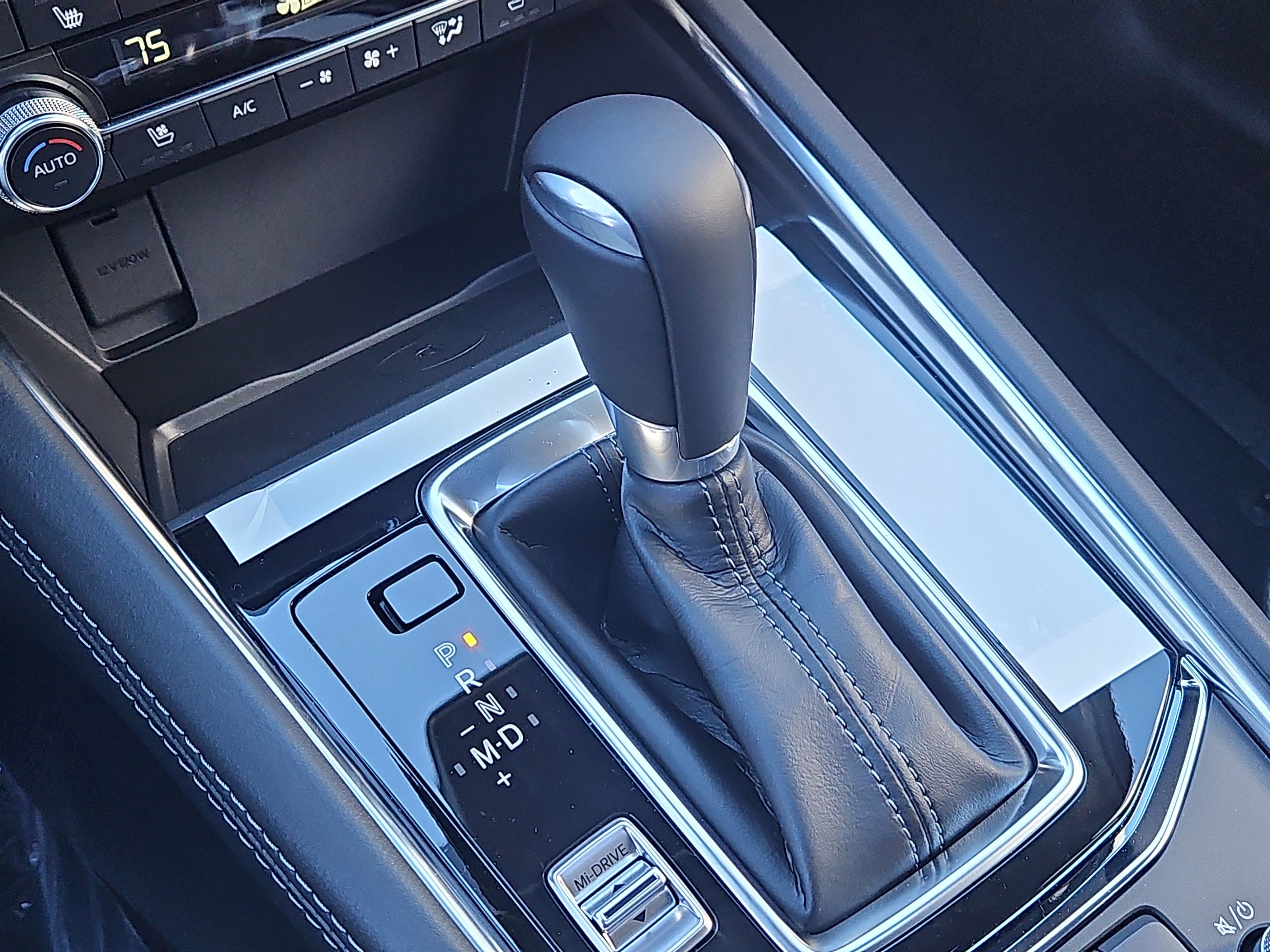 New 2025 MAZDA CX-5 AWD 2.5 S w/ Premium Plus Pkg image 7