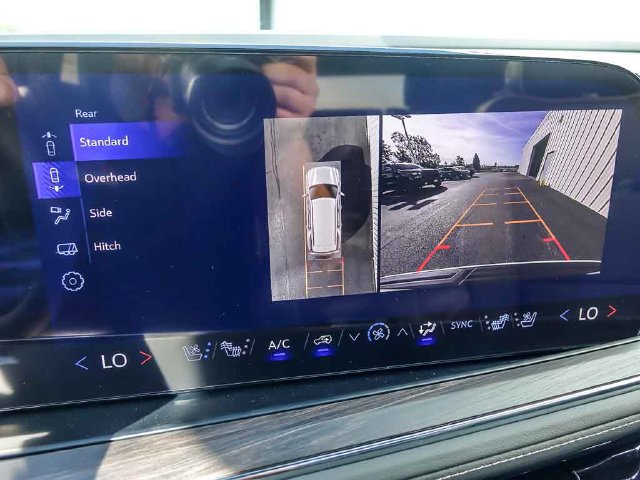 New 2027 Chevrolet Tahoe Premier w/ Sun And Tow Package AWD/4WD image 28