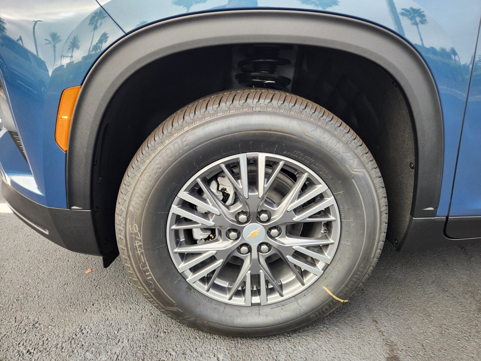 New 2026 Chevrolet Traverse LT w/ Driver Confidence Package image 4