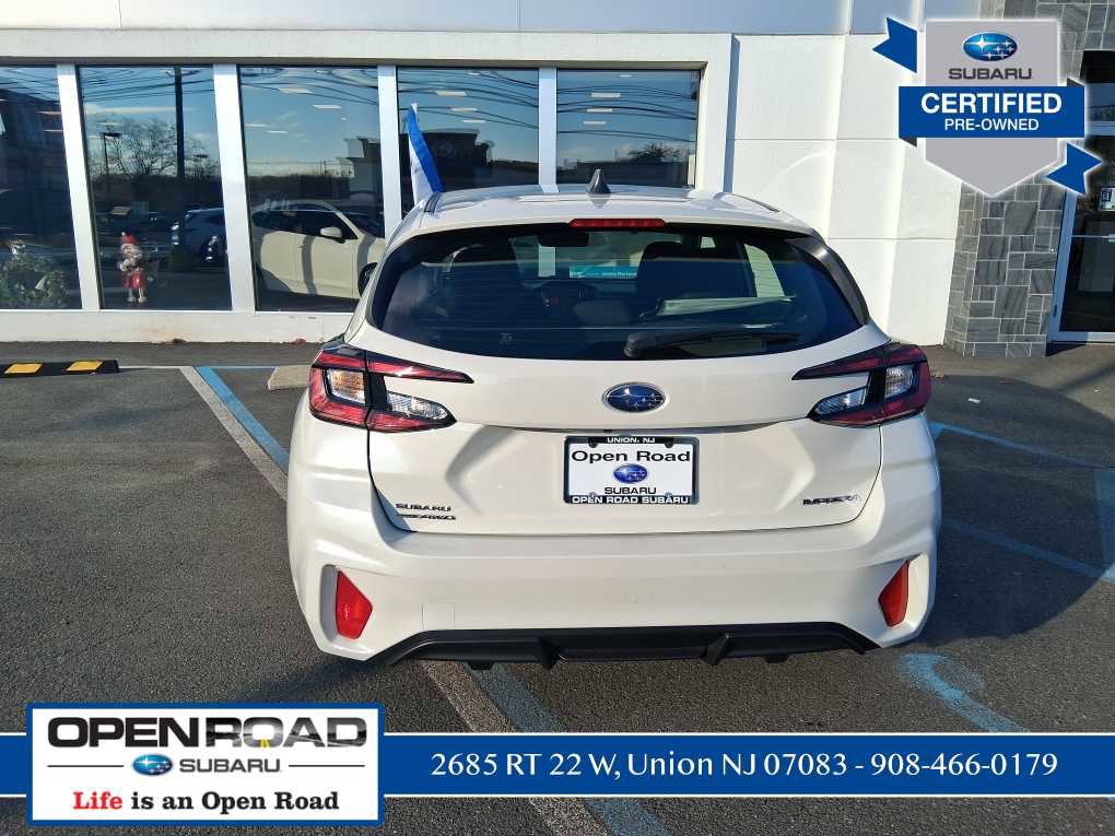 Certified 2025 Subaru Impreza 2.0i image 7