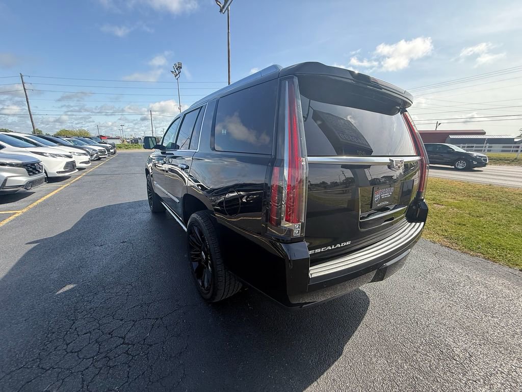 Used 2016 Cadillac Escalade Platinum AWD/4WD image 6